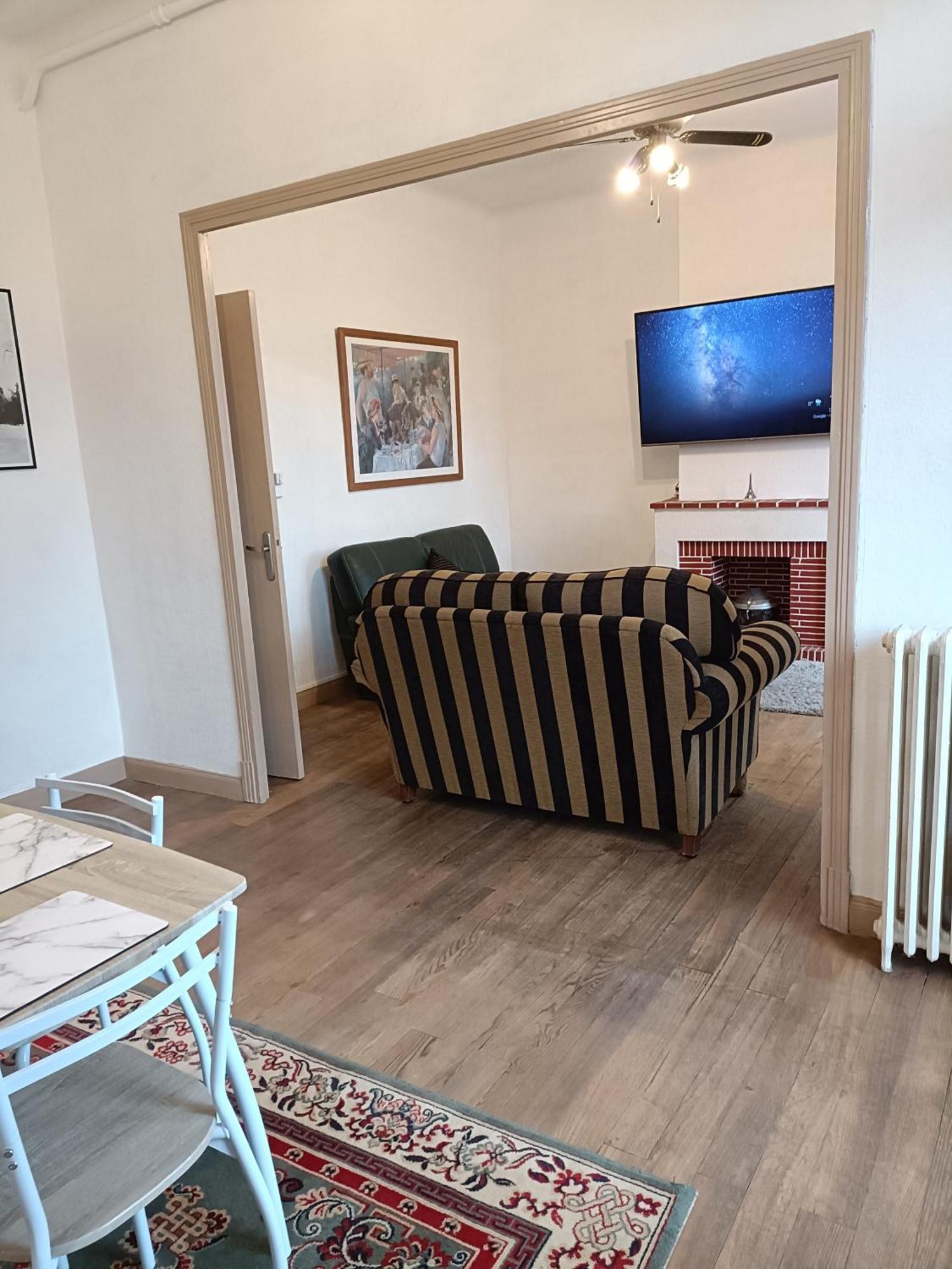Spacious Luxury 2 Bed Appartment Carcasona Exterior foto